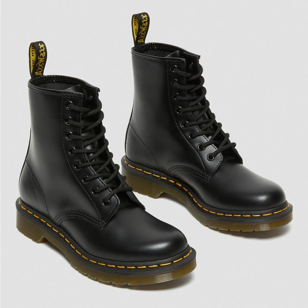 Dr. Doc Martens Black Combat Boots Women’s 6 NWOT - Picture 2 of 7